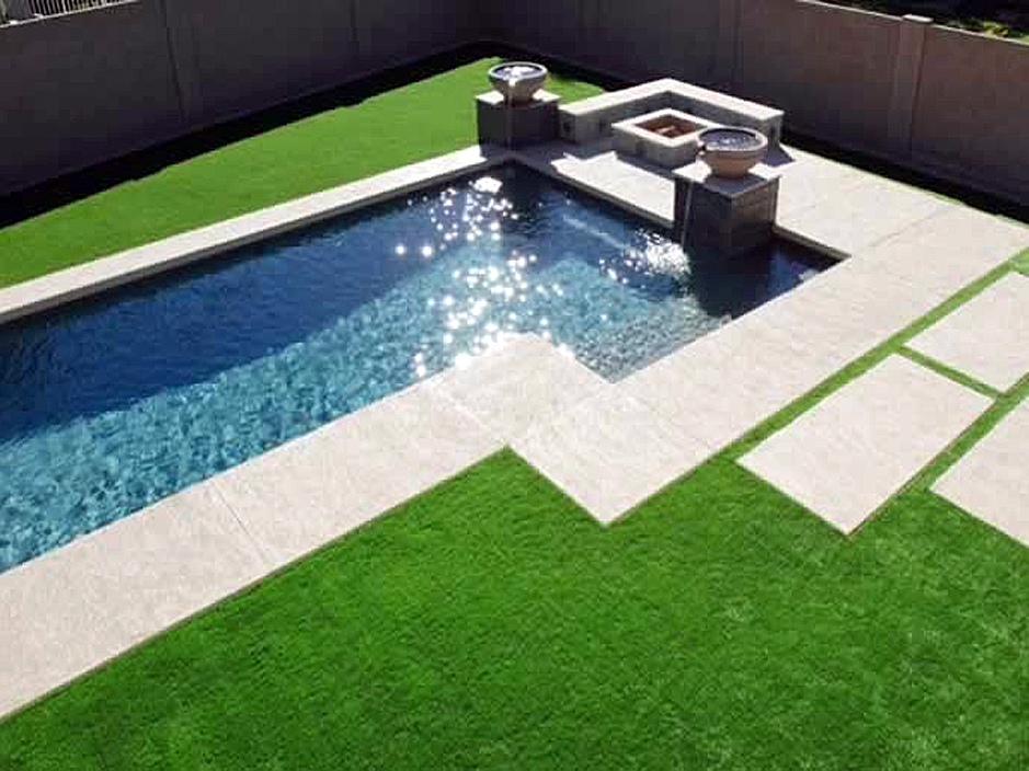 Plastic Grass Kailua Kona Hawaii Backyard Deck Ideas Backyard