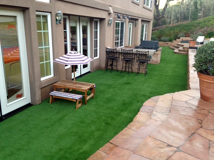 Fake Grass Wainiha, Hawaii Landscape Design, Backyard Ideas