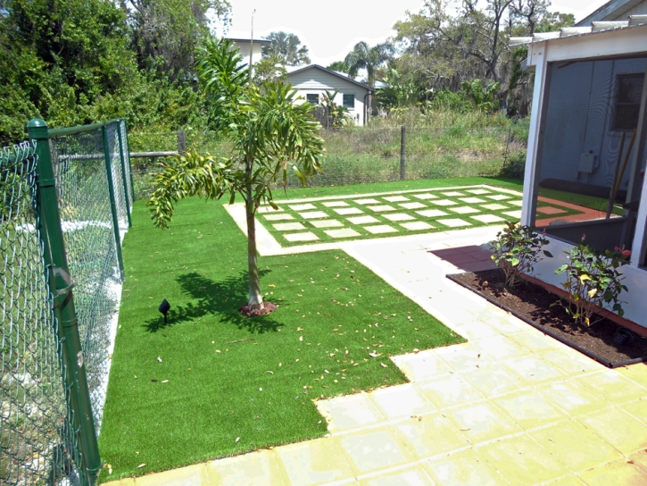 Fake Lawn Kekaha, Hawaii Backyard Deck Ideas, Backyard Landscaping